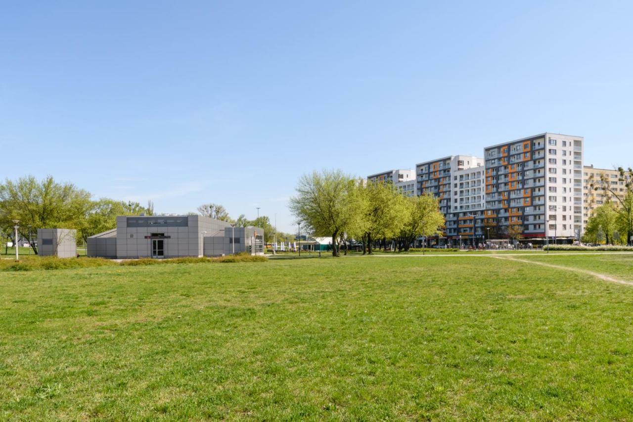 Luxlux Apartments Coconut Warsaw Ngoại thất bức ảnh